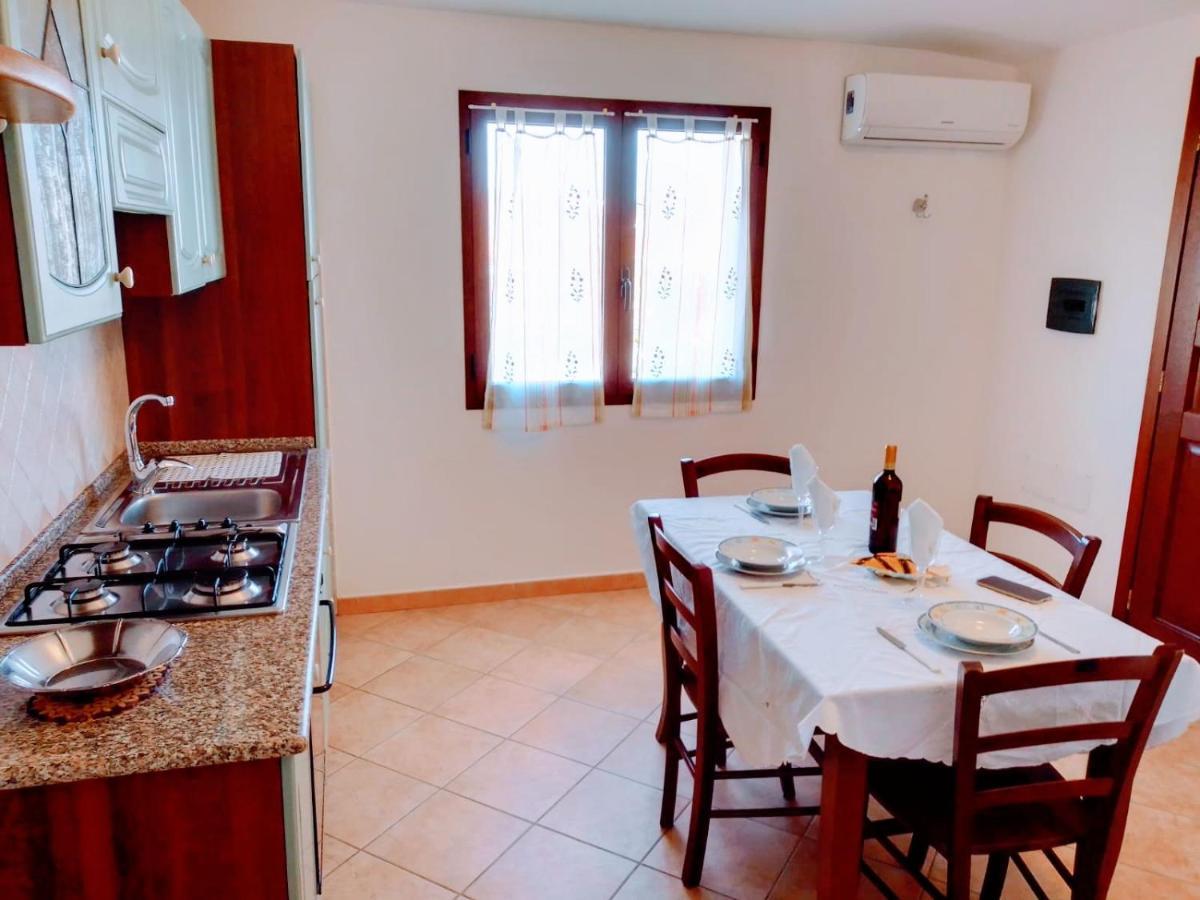 Residenza Rosa Maria Apartment Orosei Ngoại thất bức ảnh