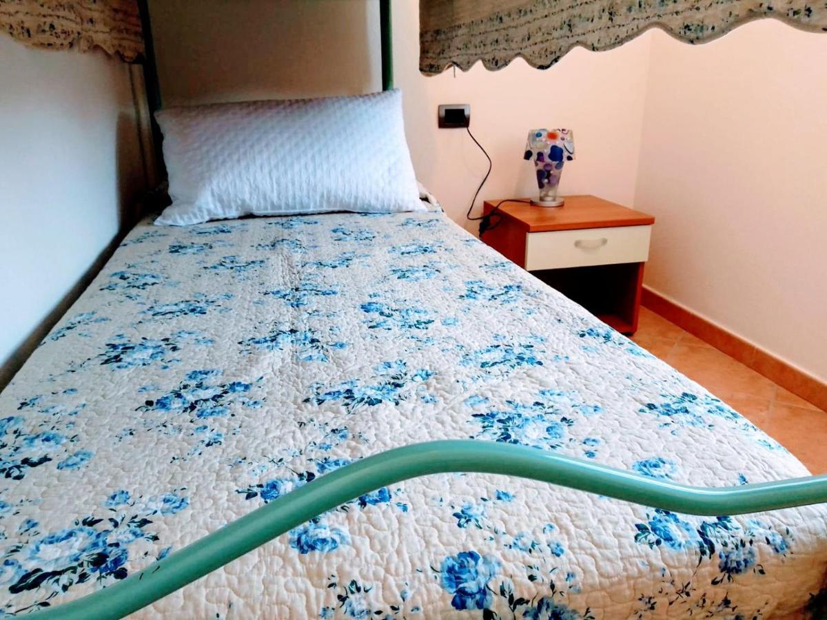 Residenza Rosa Maria Apartment Orosei Ngoại thất bức ảnh