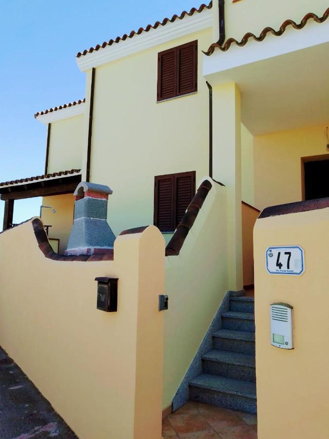 Residenza Rosa Maria Apartment Orosei Ngoại thất bức ảnh